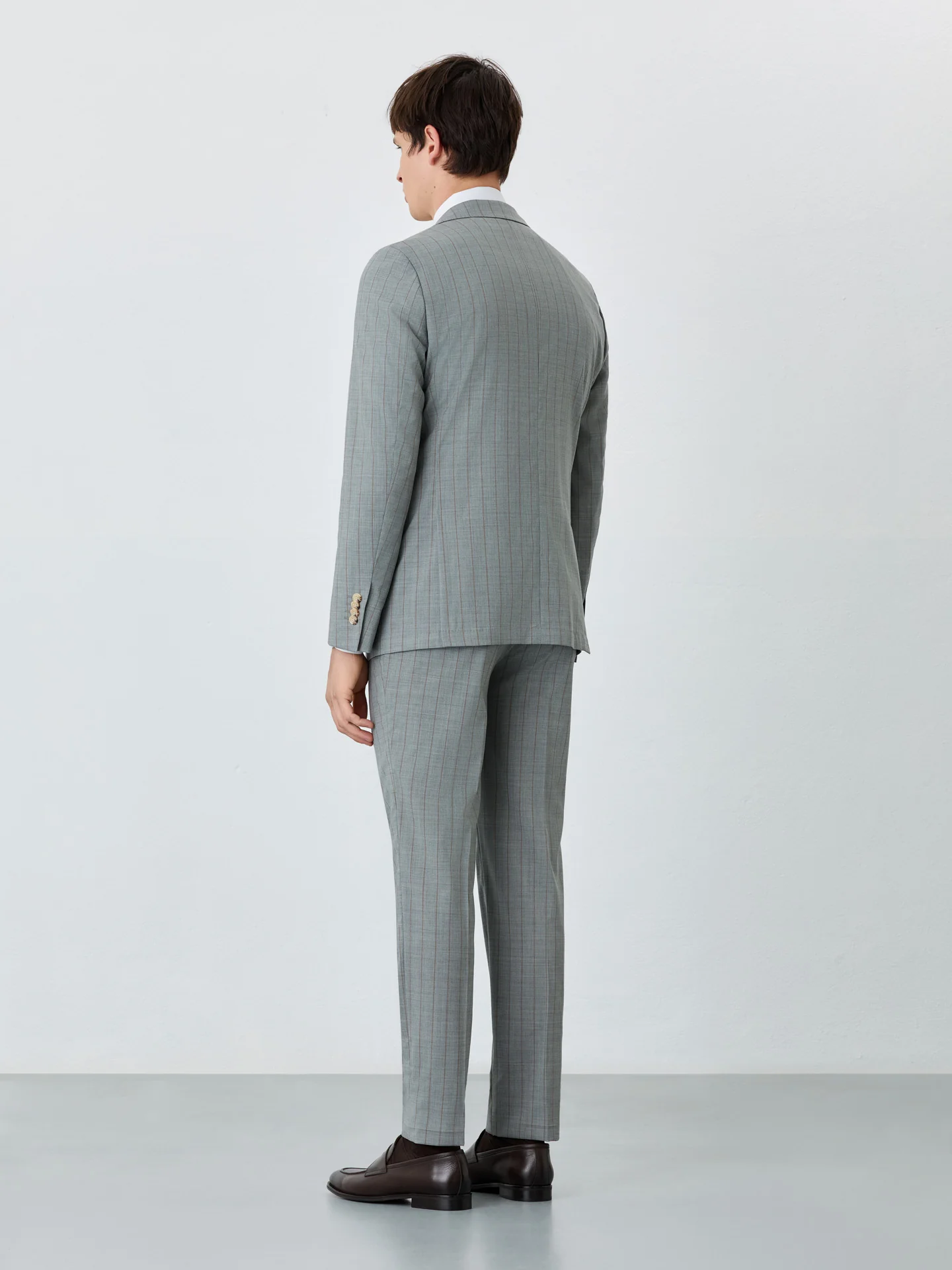 Slim Fit Suit In Wool-elastane Blend With Stripes - Image 3